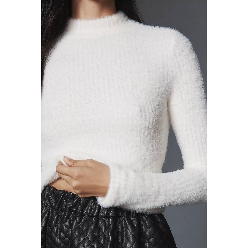 By Anthropologie Women's 2XS Mock-Neck Fuzzy Ribbed Jumper in Ivory Sweater